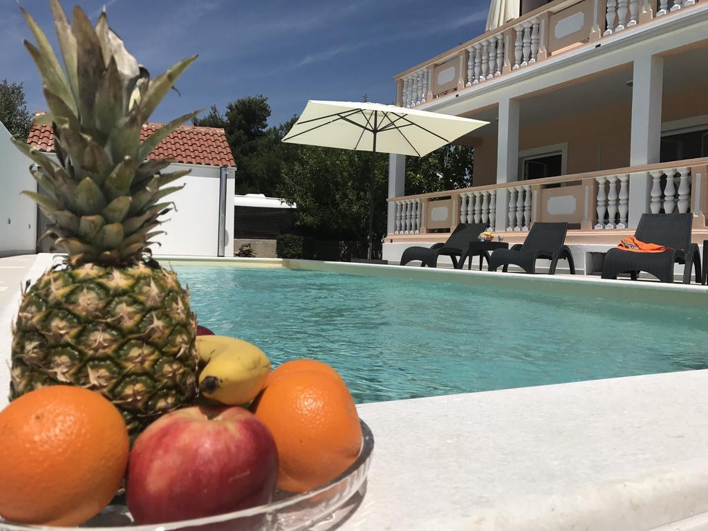 Apartments Saric Biograd Na Moru Exterior foto